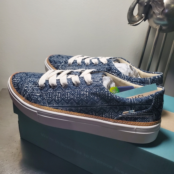 TOMS Alex - Picture 4 of 6